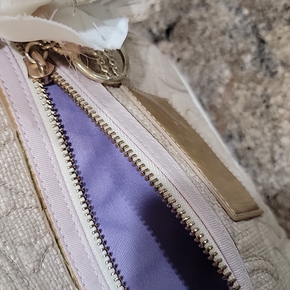 Coach EUC  Poppy Signature Pop straw cream/white leather Tote - Picture 10 of 14